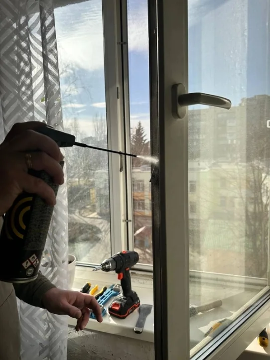 ремонт вікон Позняки